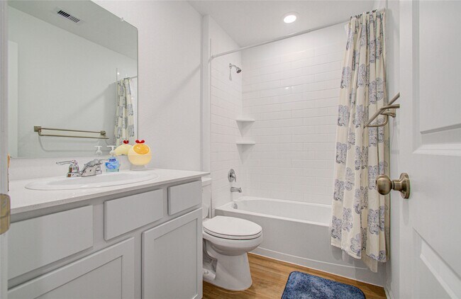 Photo - 21575 Carosella Dr