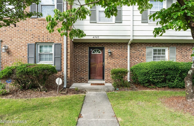Photo - 4905 Pompano Ct