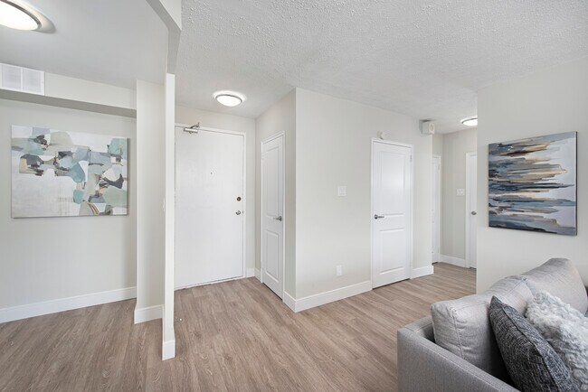 Photo - Keelgate Tower