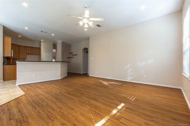 Photo - 18323 S Elizabeth Shore Loop