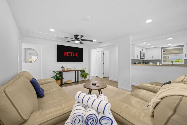 Photo - 2229 Alice Rd Unit ID1291587P