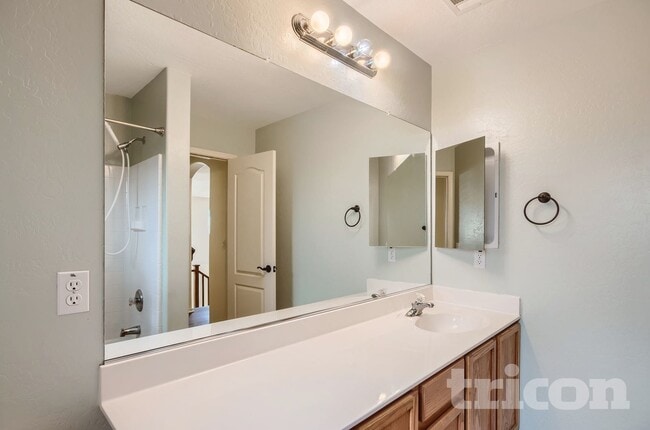 Photo - 21116 Alma Dr