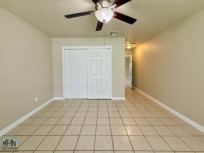 Photo - Bright & Beautiful 3-Bedroom 2-Bath Home Conveniently Located to FT SAM and Randolph AFB!