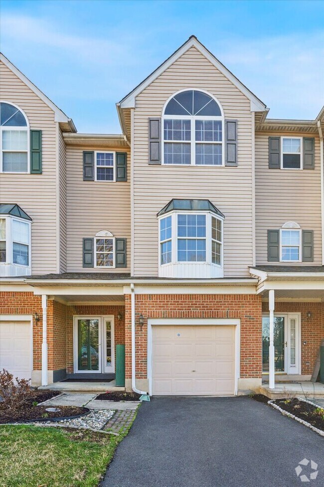 Building Photo - New Townhome in North Wilmington