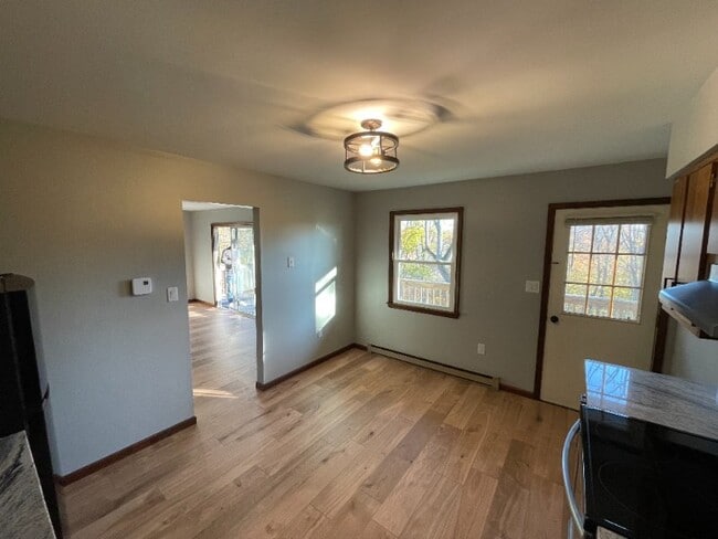 Photo - 10 Edgewood Terrace Unit 1