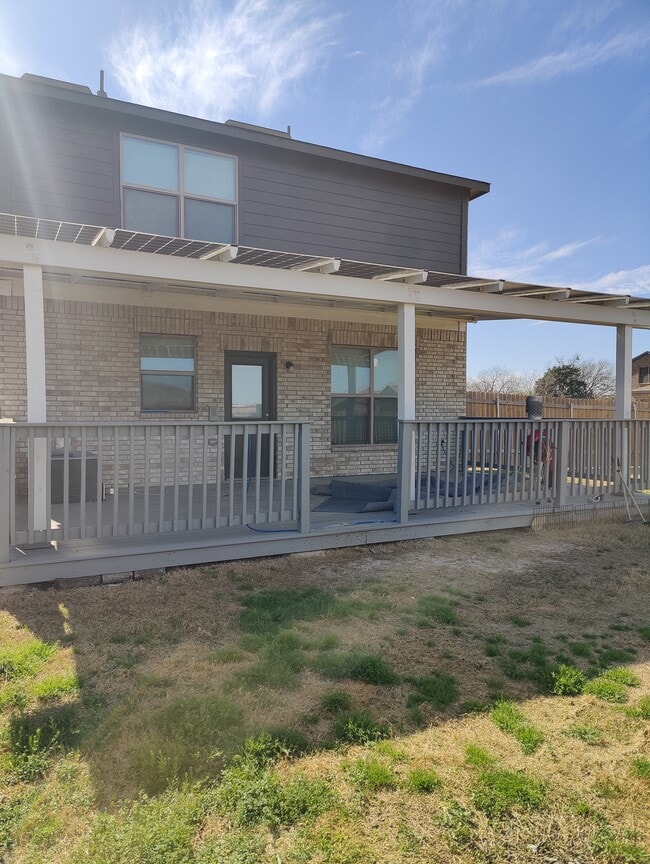 Building Photo - 2038 Wooley Way