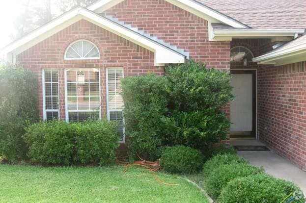 Building Photo - 221 Frederick Cir Rental