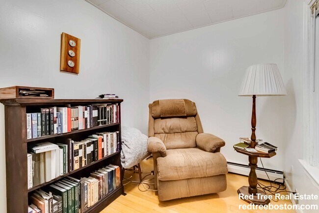 Photo - 291 Elm St Unit 2