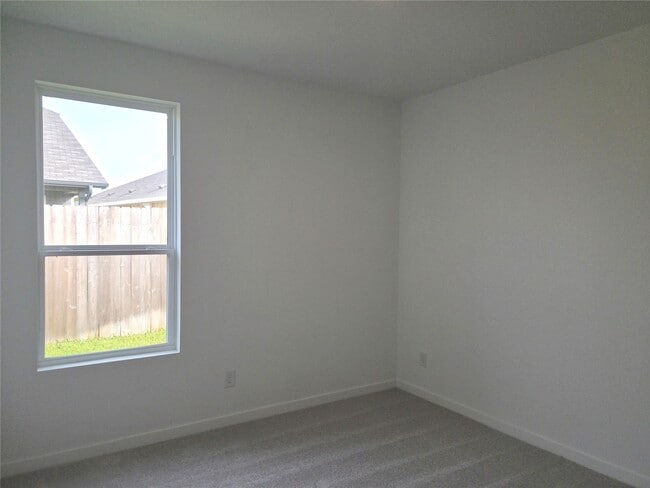 Building Photo - 6511 Silver Emperor Ln