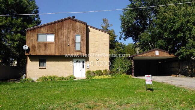 NO DEPOSIT option available for qualified ... - NO DEPOSIT option available for qualified ... Casa Adosada