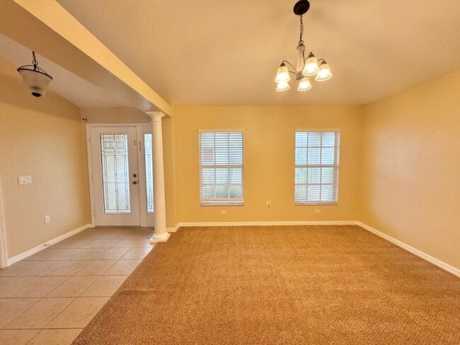 Photo - Gated Community of Mandolin