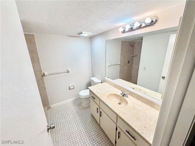 Photo - 28100 Pine Haven Way Unit 6