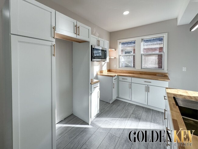 Photo - 3854-3831 31st St Unit 3854 31st Street - 3852