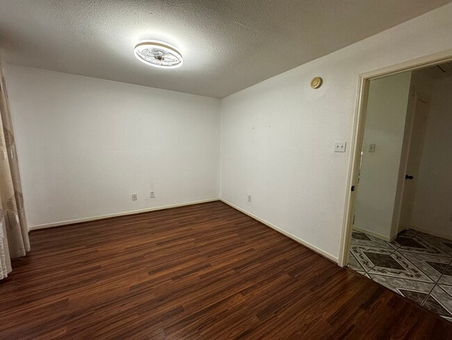 Photo - 9730 Linares Dr