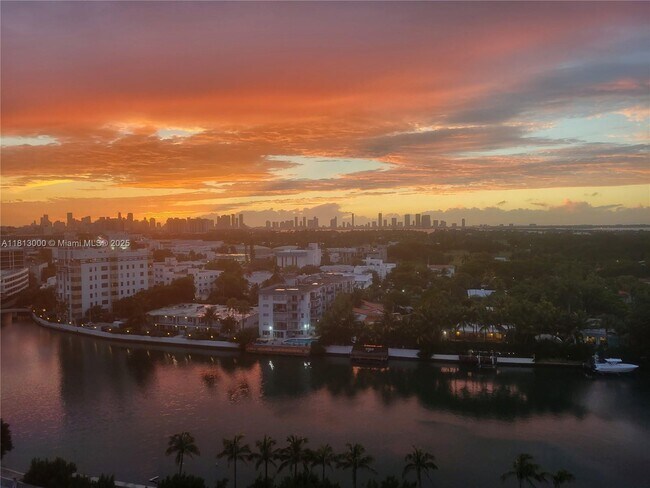 Photo - 2555 Collins Ave Condo Unit 1508