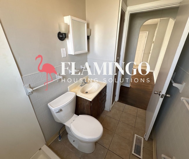 Photo - 4637 Sylvan Dr