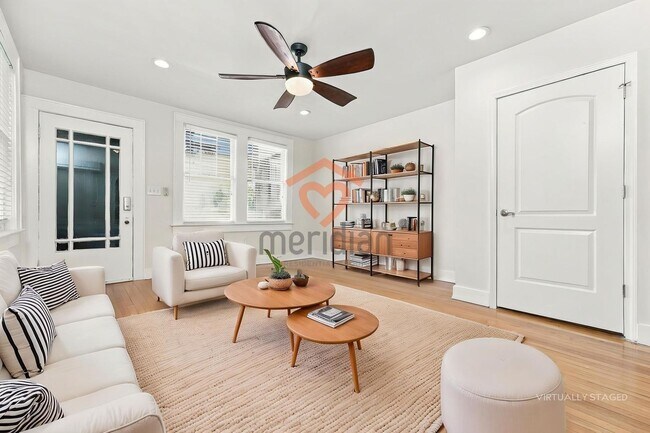 135 1/2 Wentworth Street