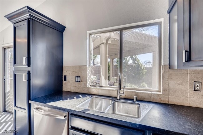 Photo - 2564 Spruce Creek Dr