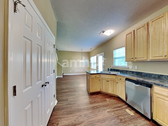 Photo - 630 Prickly Pear Dr