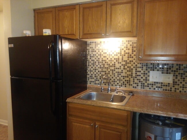 Photo - 8109 S King Dr