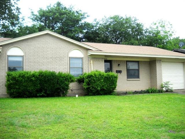 Building Photo - 520 Sweetbriar Dr Rental
