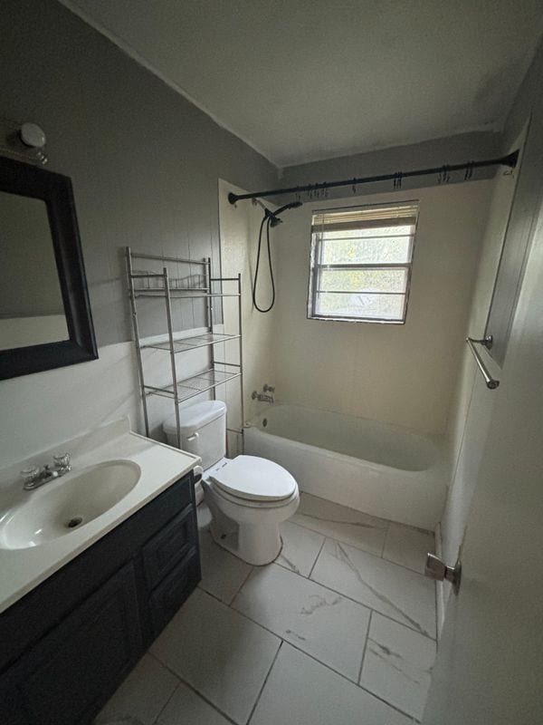 104 Narrows Dr