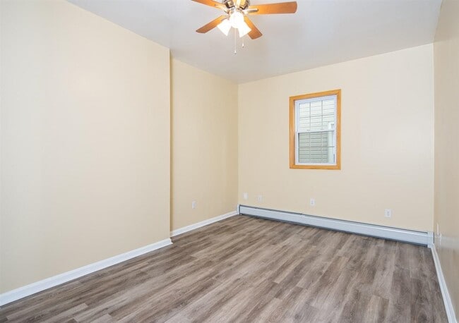 Photo - 13 E 52nd St Unit 1