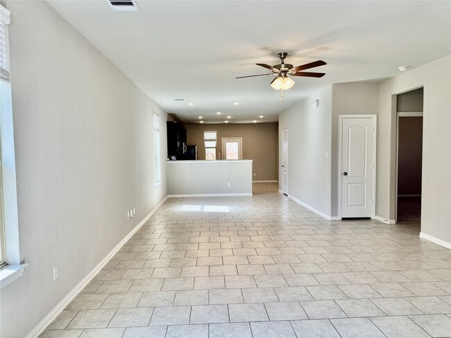 Photo - 7926 Grandstand Pkwy