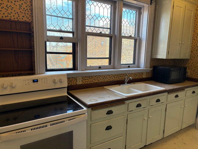 Photo - 414 N Benton Ave Unit X