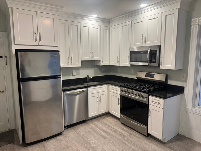 New Kitchen - 10 Crescent Hl Unit 2