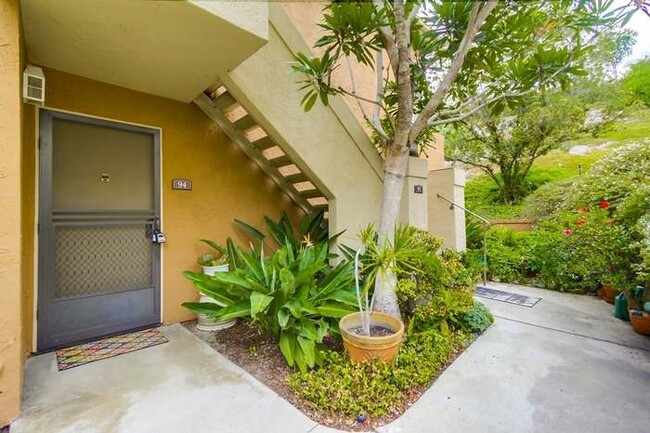 Front Door - 930 Via Mil Cumbres Via Condo Unit 94