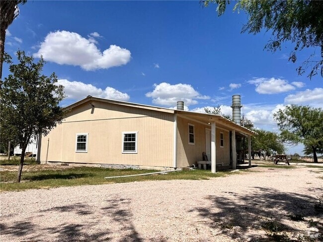Building Photo - 911 Agua Ln Rental