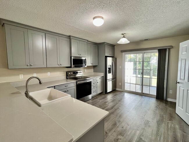 Photo - UPDATED Townhome in The GABLES!
