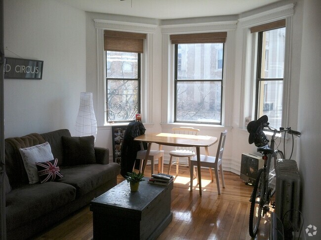 Building Photo - 1111 Boylston St Unit 35 Rental