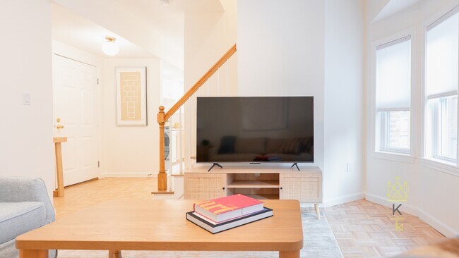 Photo - 5 Davis Ave Unit 6