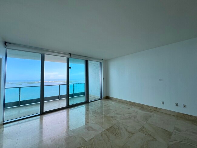Photo - 1331 Brickell Bay Dr Unit 4407