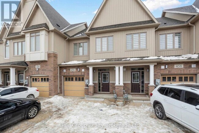 Photo - 456 Adelaide St