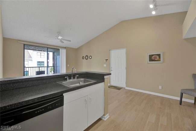 Photo - 13521 Eagle Ridge Dr Unit 121