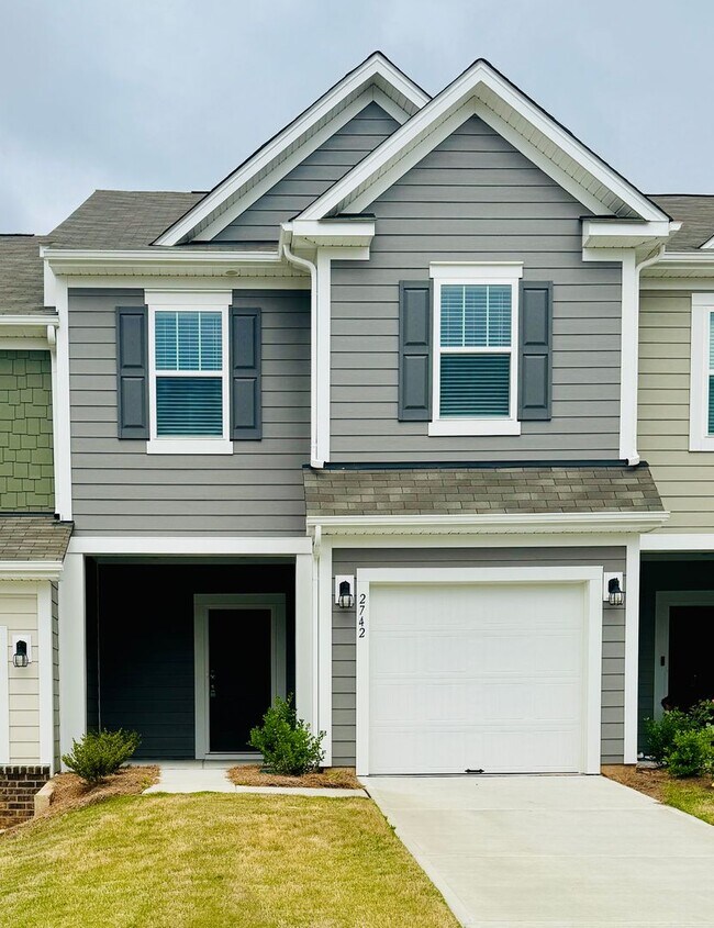 Beautiful New Construction; 3BR/2.5BA Town... - Beautiful New Construction; 3BR/2.5BA Town... Casa Adosada