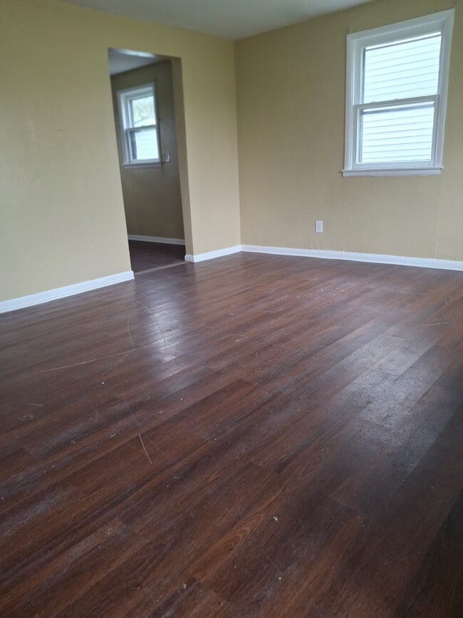 Photo - 1807 W 27th St