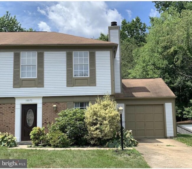 Building Photo - 15570 Northgate Dr