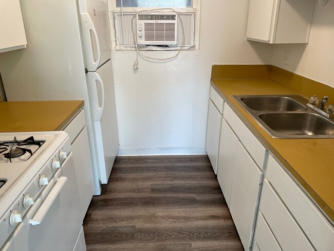Photo - Great South Ogden Condo for rent