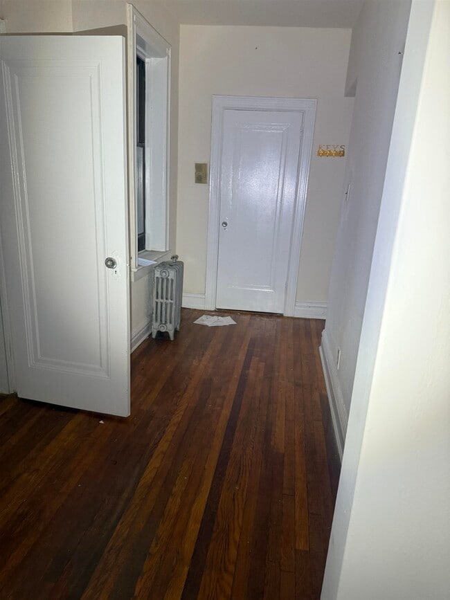 Photo - 821 Bergen Ave Unit C03