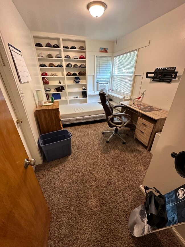 Photo - Frame House Duplex Unit Upstairs Bedroom 3