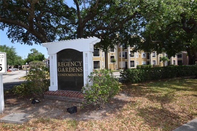 Building Photo - 5533 Chrishire Way Unit F201