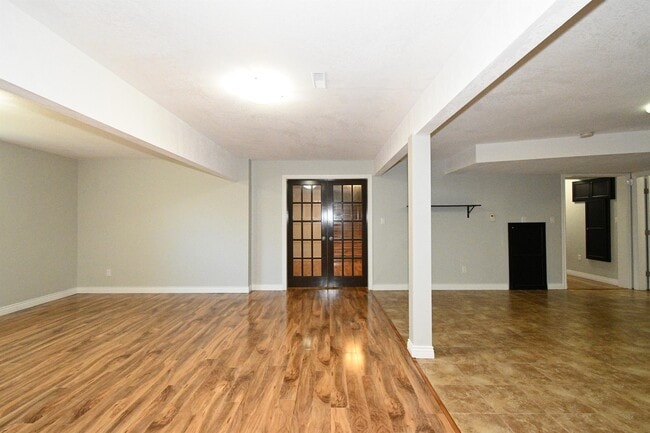 7650 Grayshell Rd Unit D
