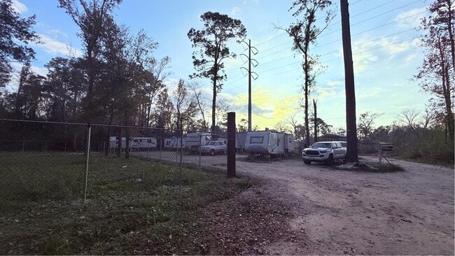 Photo - 6806 Treefern Dr