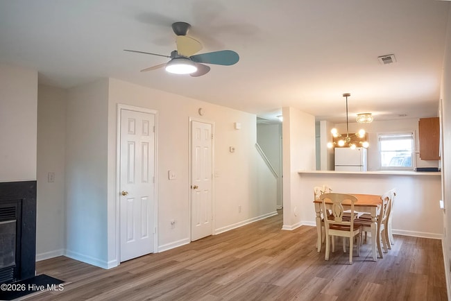 137 Lullwater Dr Unit B