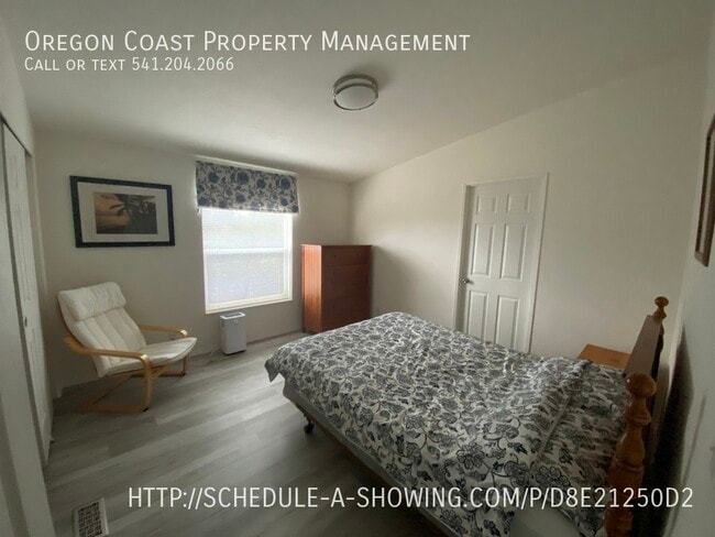 227 NW 55th St