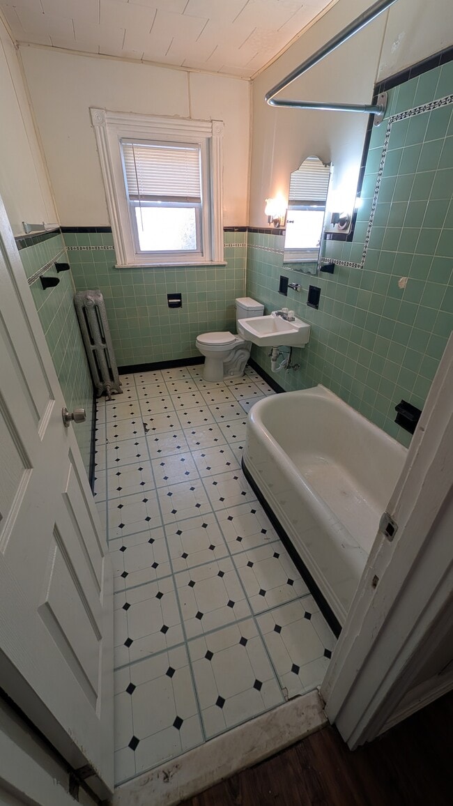 Photo - 238 S Madison St